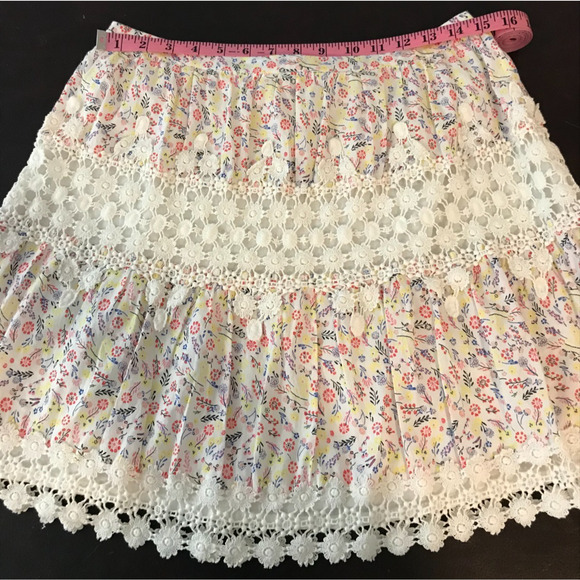 Anthropologie Ranna Gill Margo Lace Floral Print Skirt - Size Medium - Picture 6 of 9